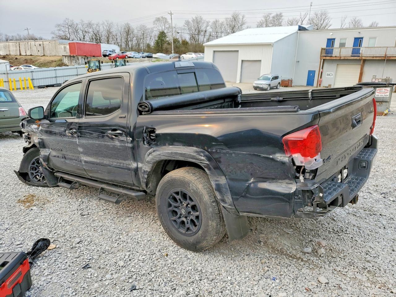 2022 Toyota Tacoma SR5 V6
