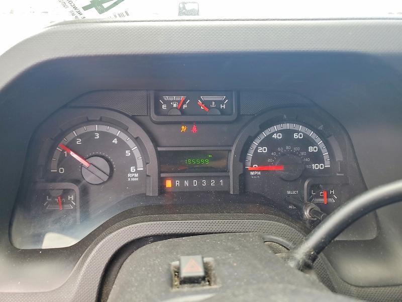 2015 Ford E350 Utility / Service Truck