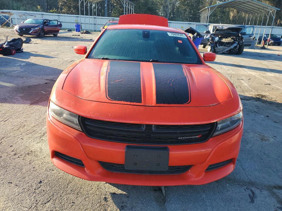 2018 Dodge Charger sxt Plus