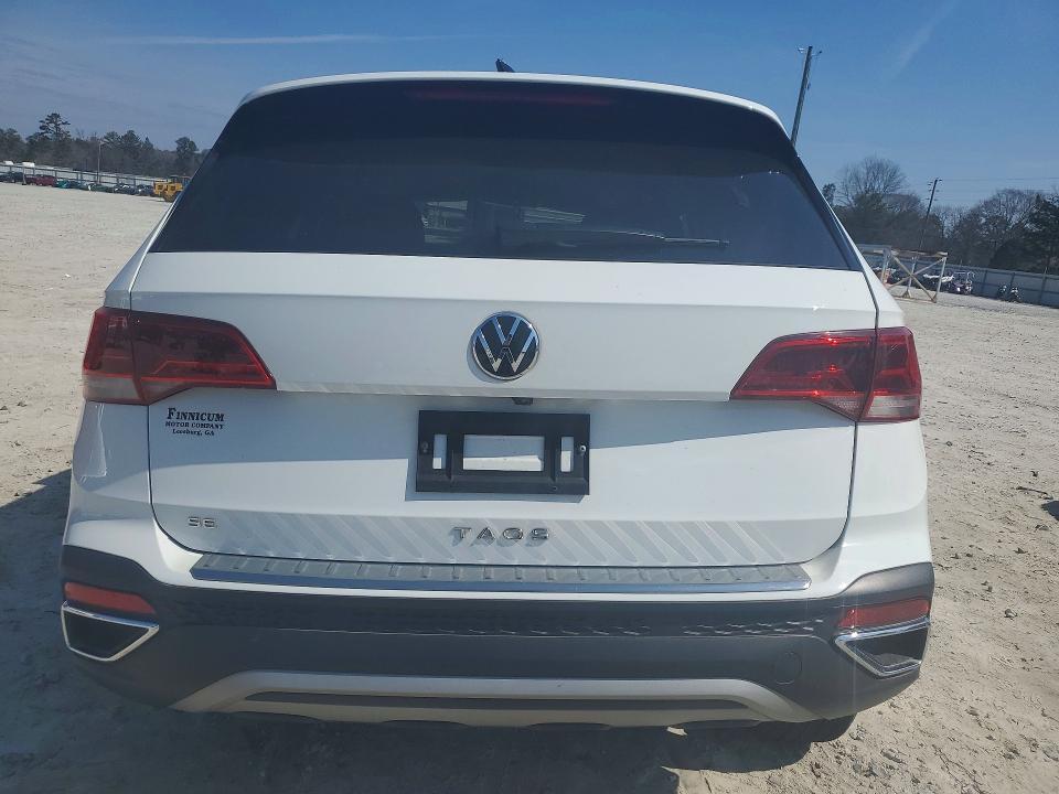 2024 Volkswagen Taos se