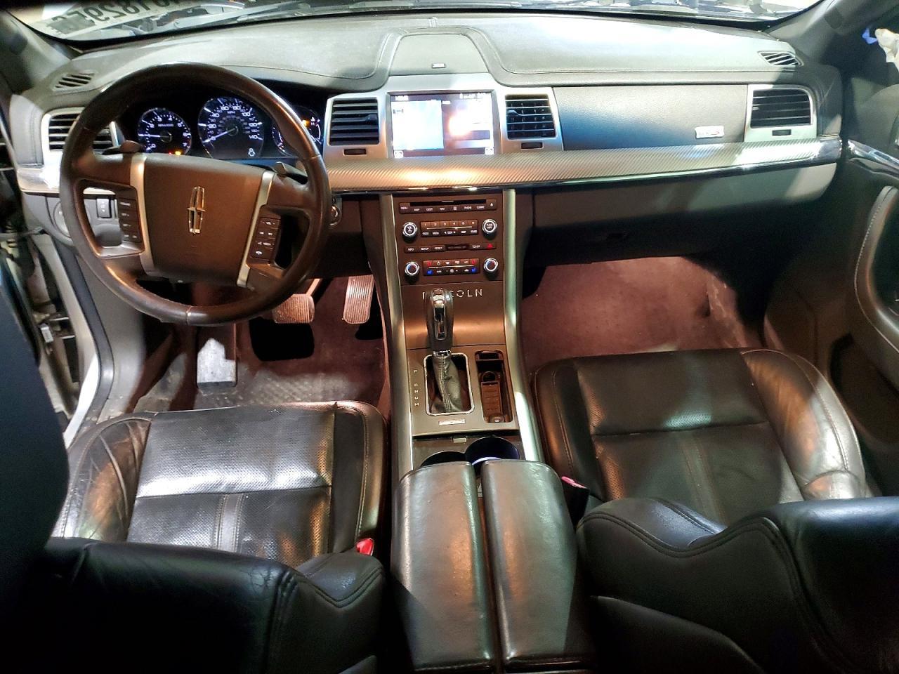 2012 Lincoln MKS