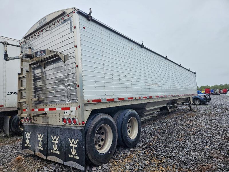 2016 Wilson Dwh-550 Grain Trailer