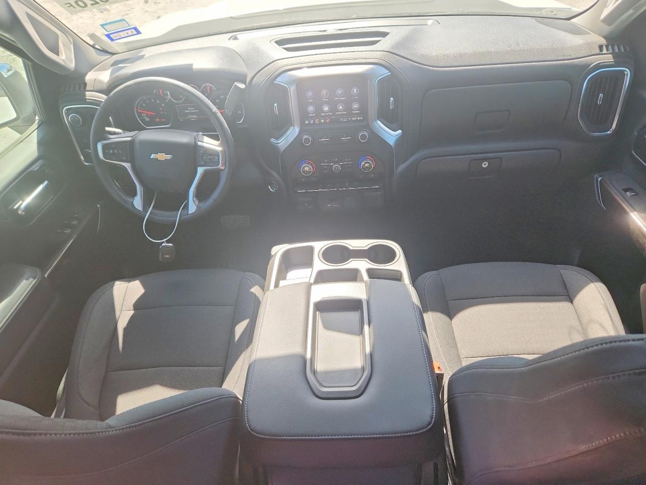 2021 Chev Silverado 1500 LT CR