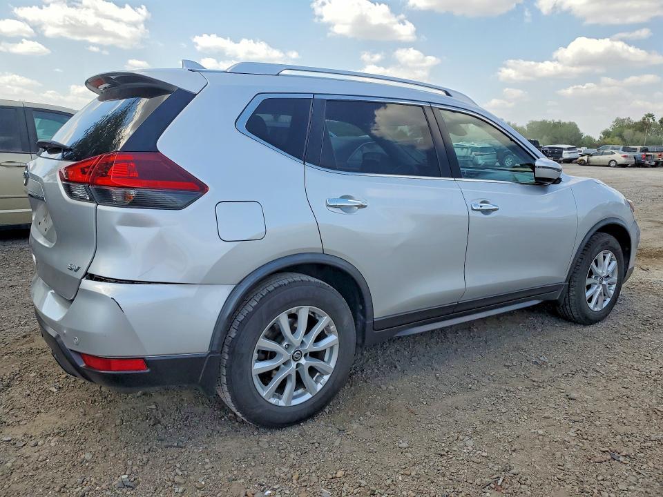 2019 Nissan Rogue sv