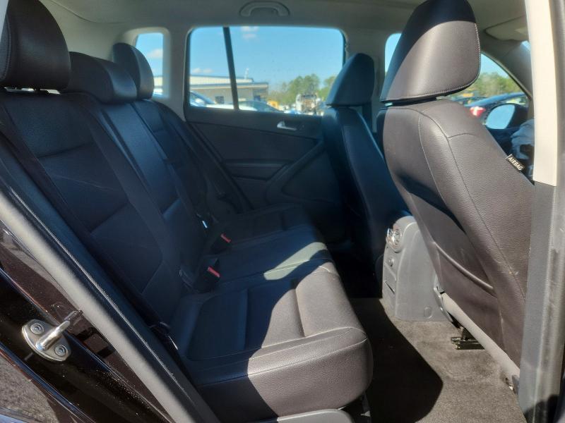 2017 Volkswagen Tiguan s