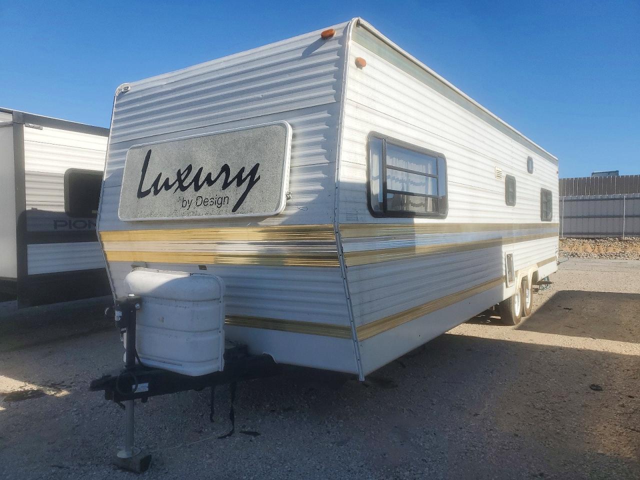 2002 Recreation By Design Luxury Camper