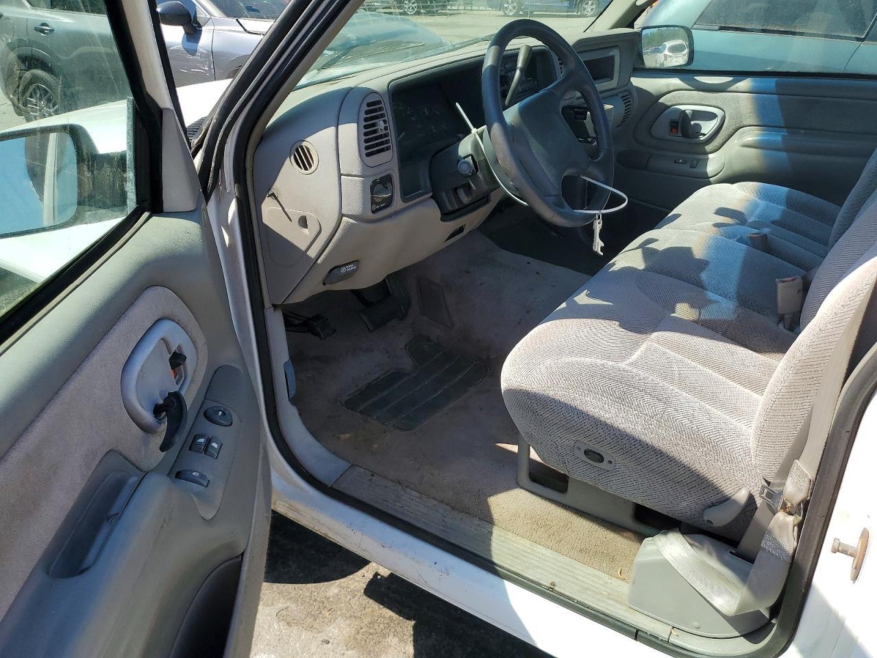 1997 GMC Sierra C2500