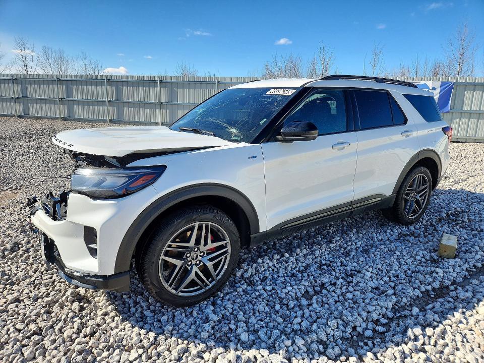 2025 Ford Explorer St-line