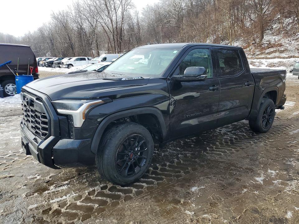 2024 Toyota Tundra Limited HV
