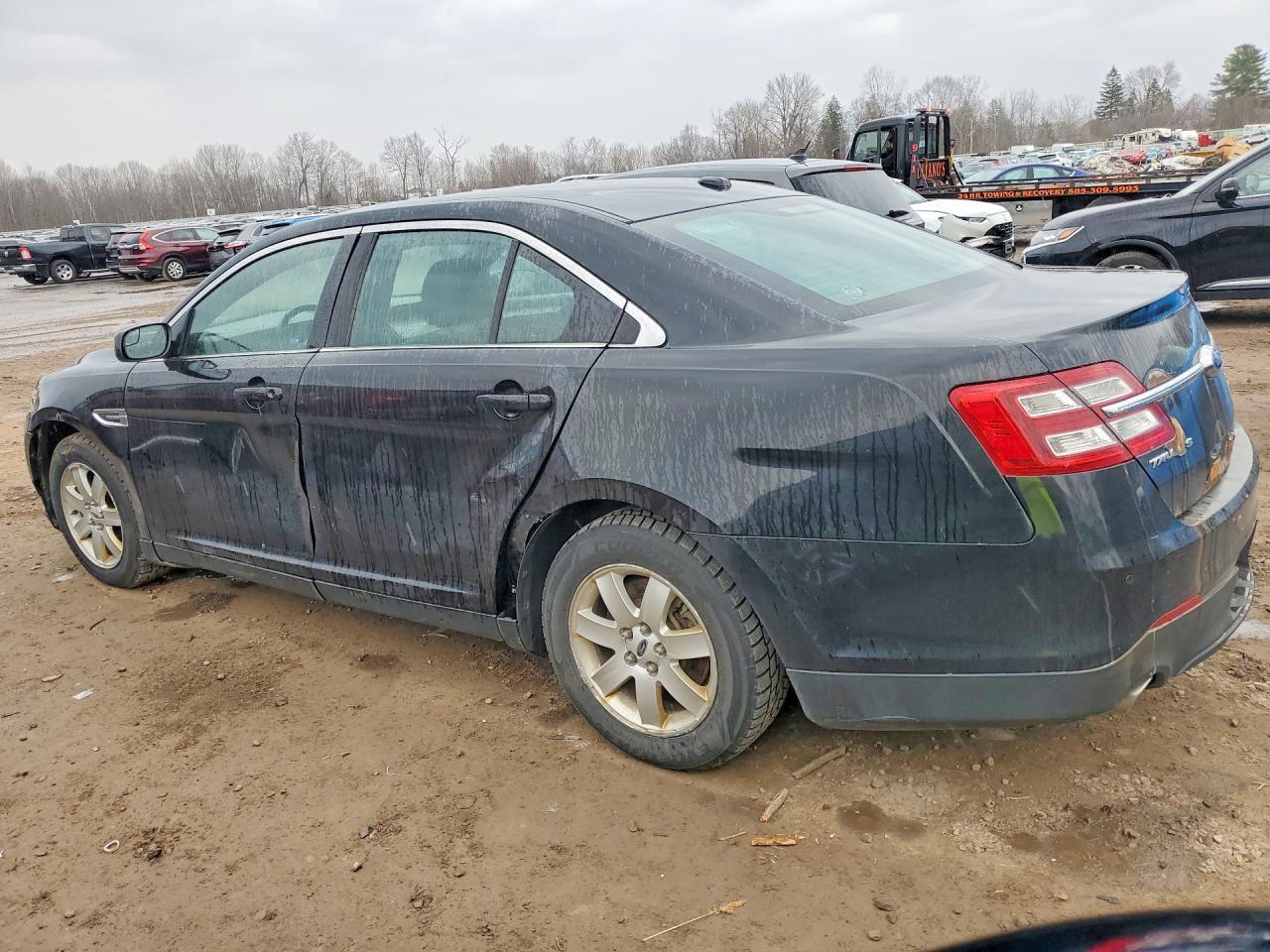 2014 Ford Taurus