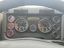 Salvage trucks for sale at Glassboro, NJ auction: 2016 Freightliner Cascadia 125 Semi Truck