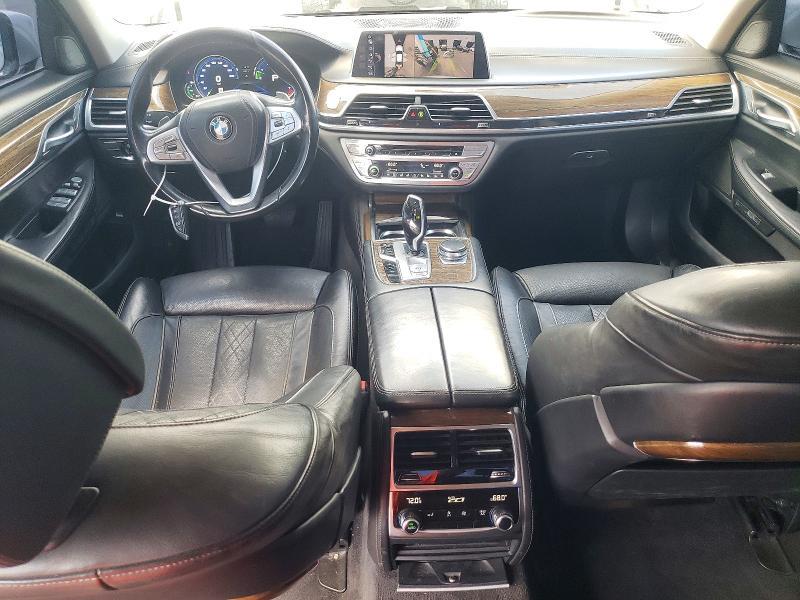 2016 BMW 740 i