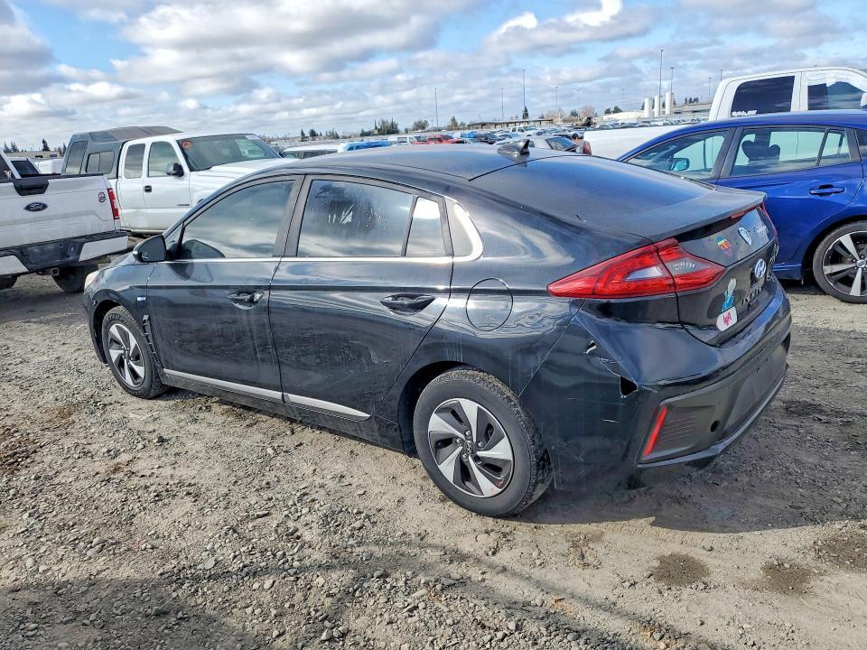 2017 Hyundai Ioniq Hybrid sel