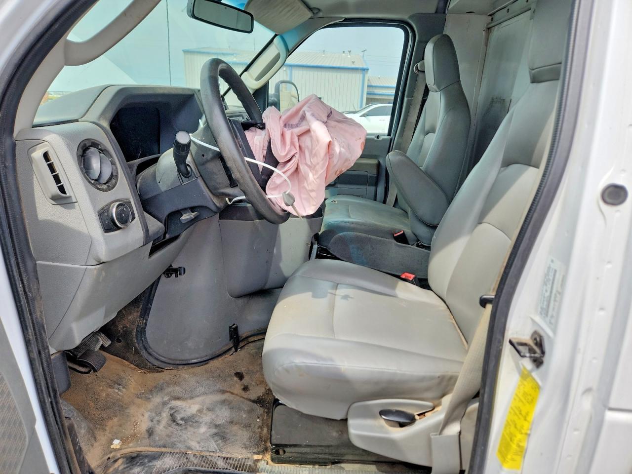 2023 Ford E350 Utility / Service Truck