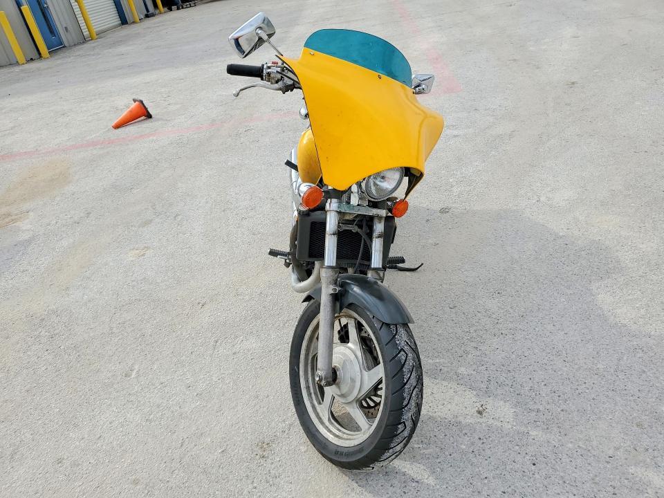 1997 Honda VF750 C2