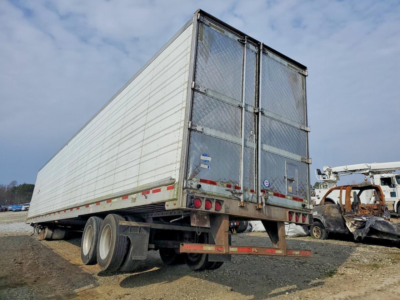 2013 Utility VS2RA Refrigerated Van Trailer