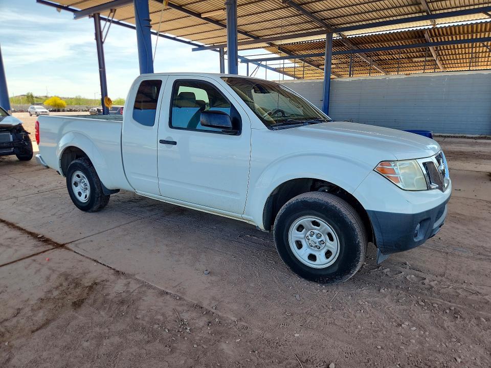 2015 Nissan Frontier S