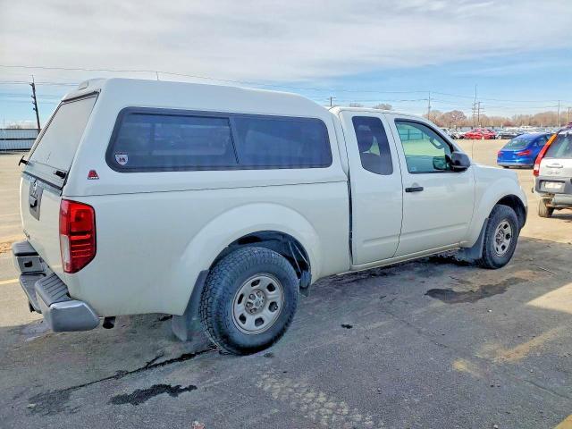 2014 Nissan Frontier S