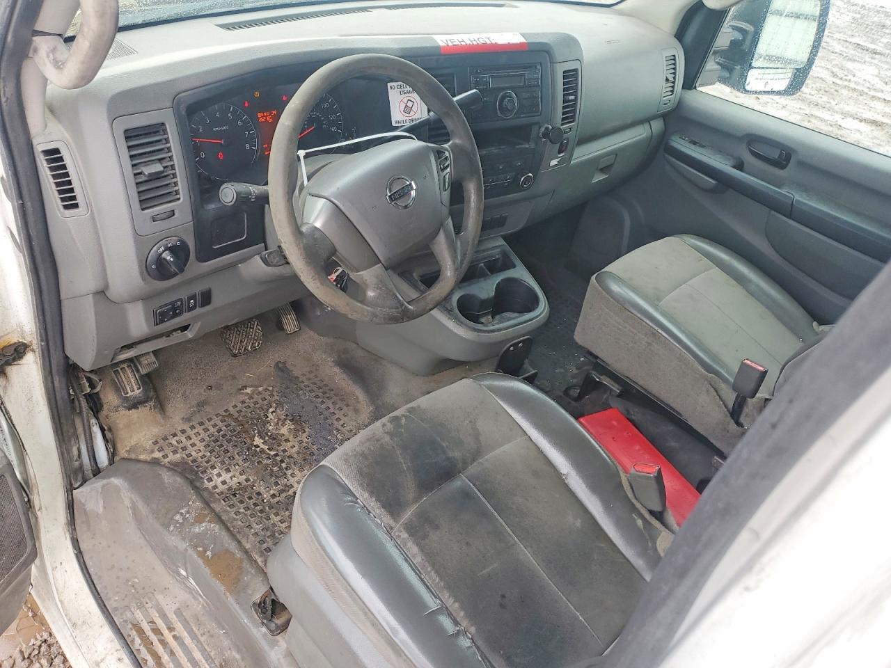 2015 Nissan NV 3500 HD S