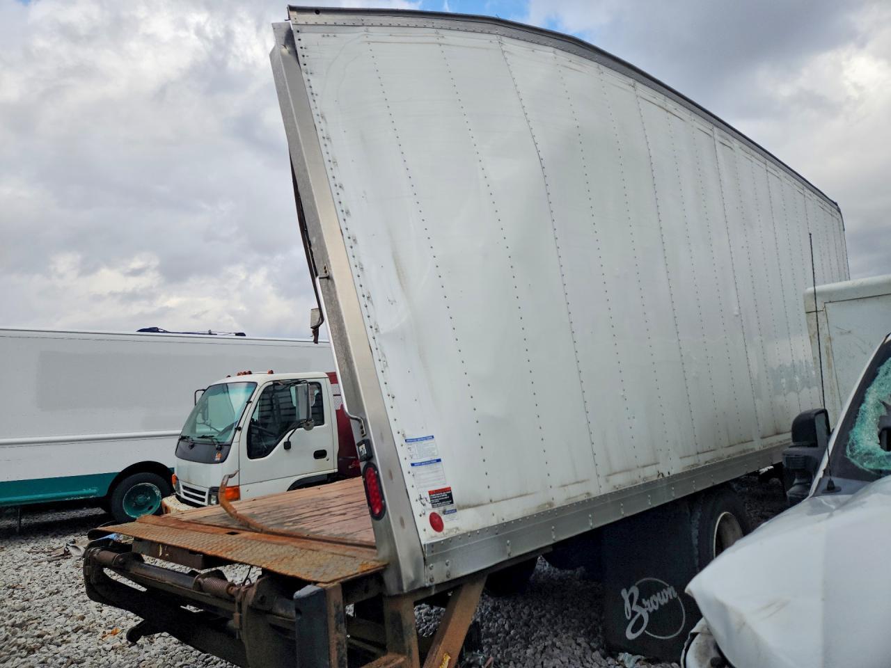 2020 Freigliner 2020 Freightliner Business Class M2 BOX Truck