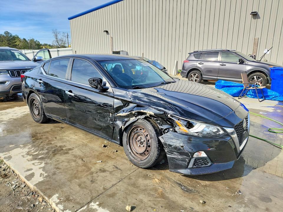 2020 Nissan Altima 2.5 s