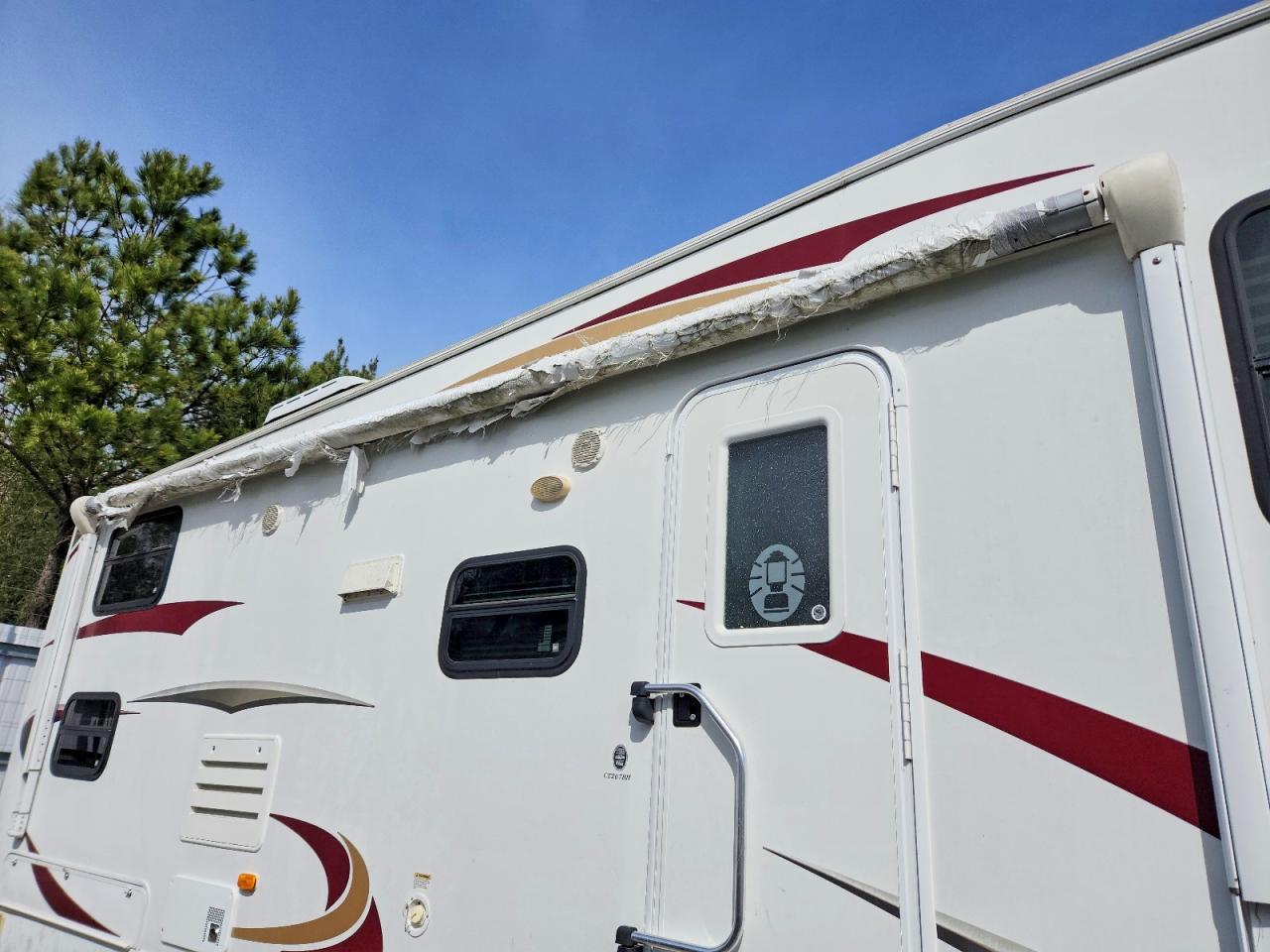 2012 Dutchmen Coleman Camper