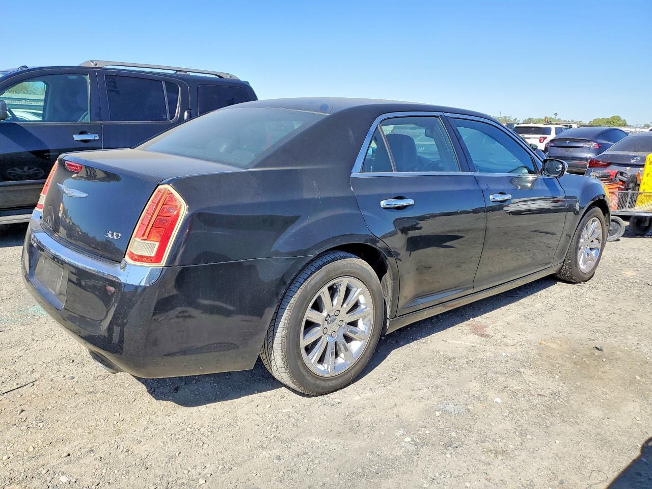 2012 Chrysler 300 Limited