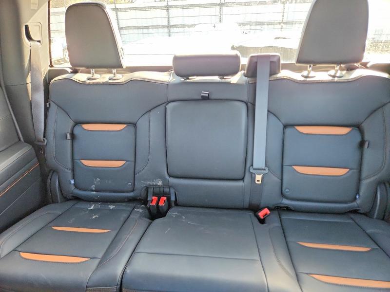 2024 GMC Sierra K1500 AT4