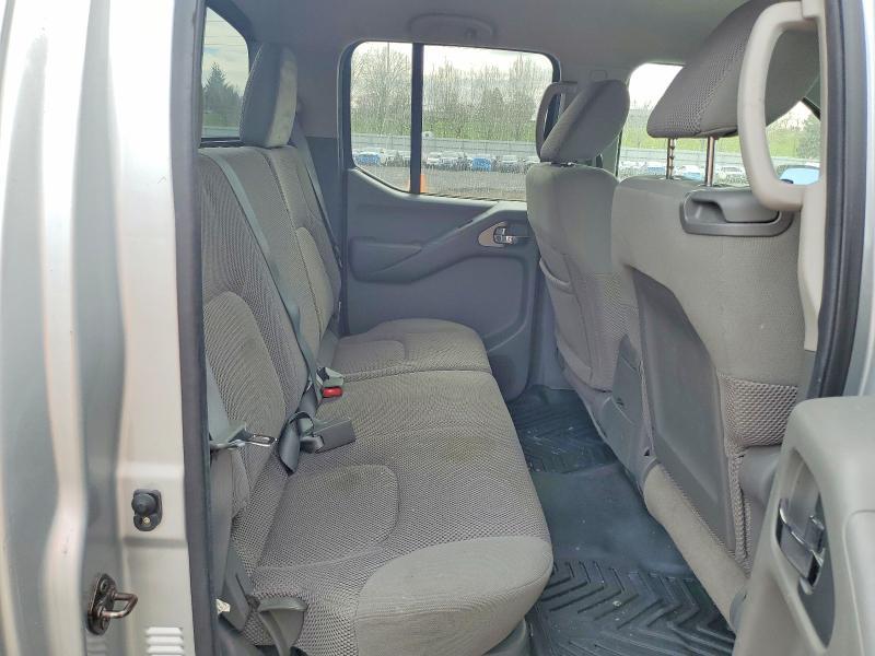 2014 Nissan Frontier S