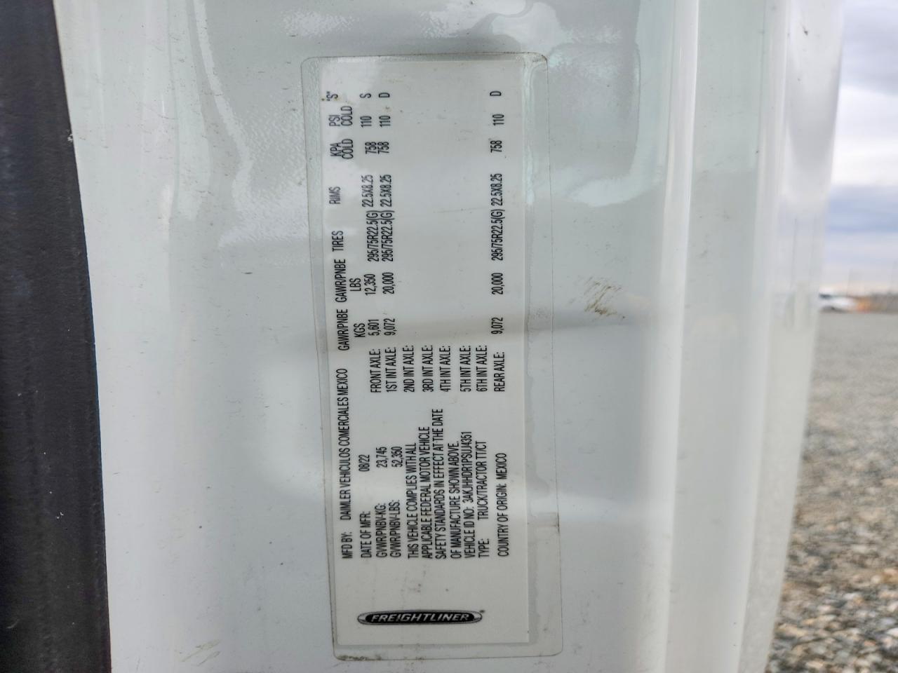 2023 Freigliner 2023 Freightliner Cascadia 126 Semi Truck