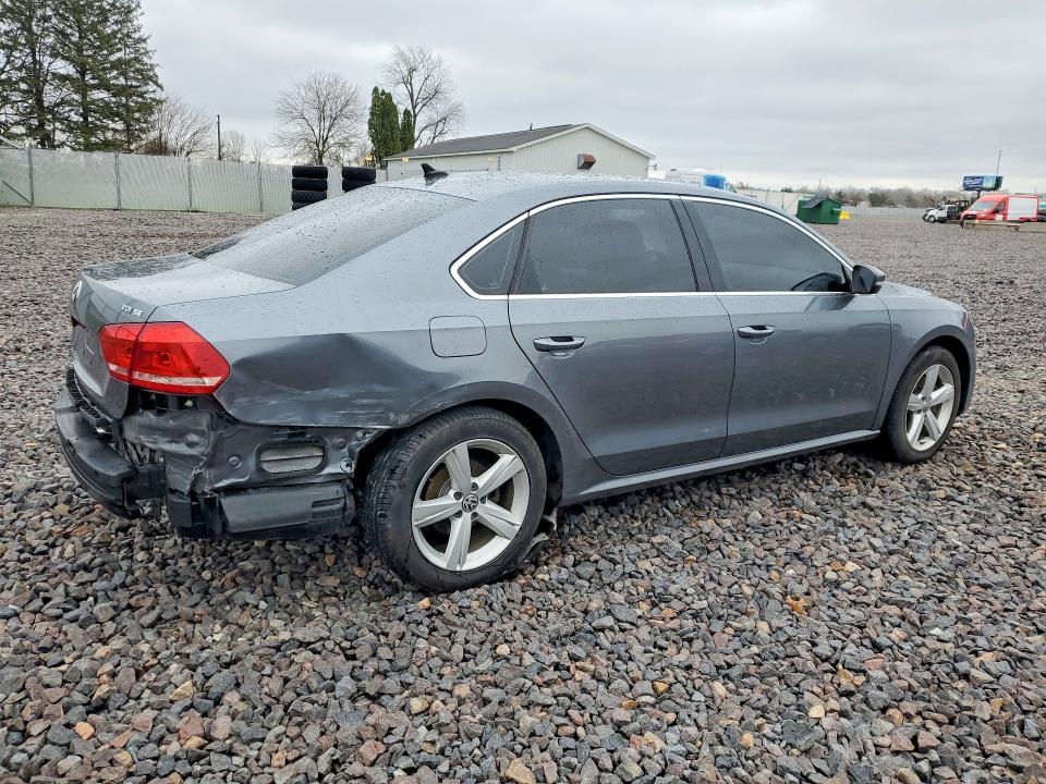 2013 Volkswagen Passat se