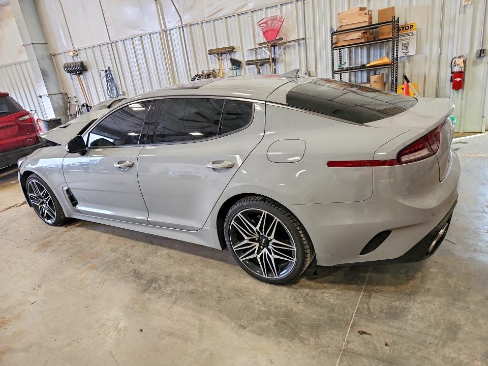 2022 KIA Stinger GT1