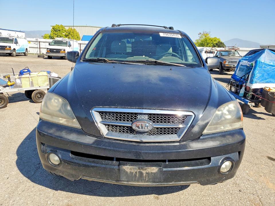 2005 KIA Sorento lx
