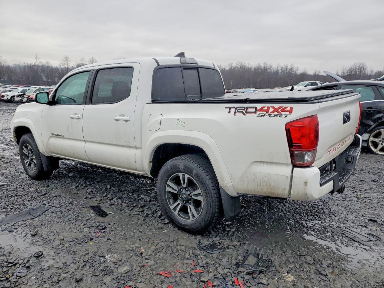 2016 Toyota Tacoma TRD Sport