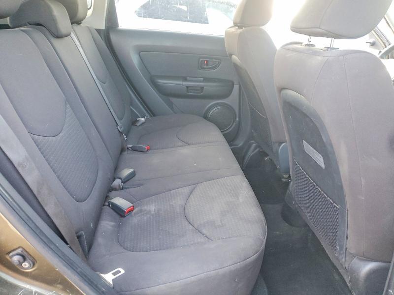 2013 KIA Soul Base