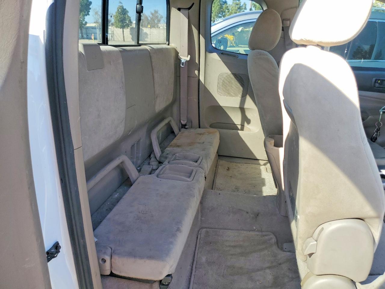 2006 Toyota Tacoma Base