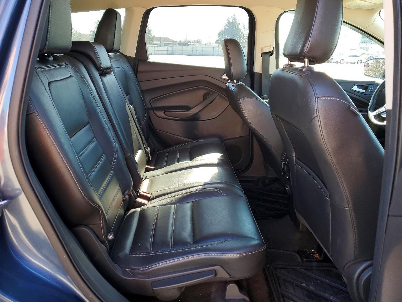 2018 Ford Escape sel