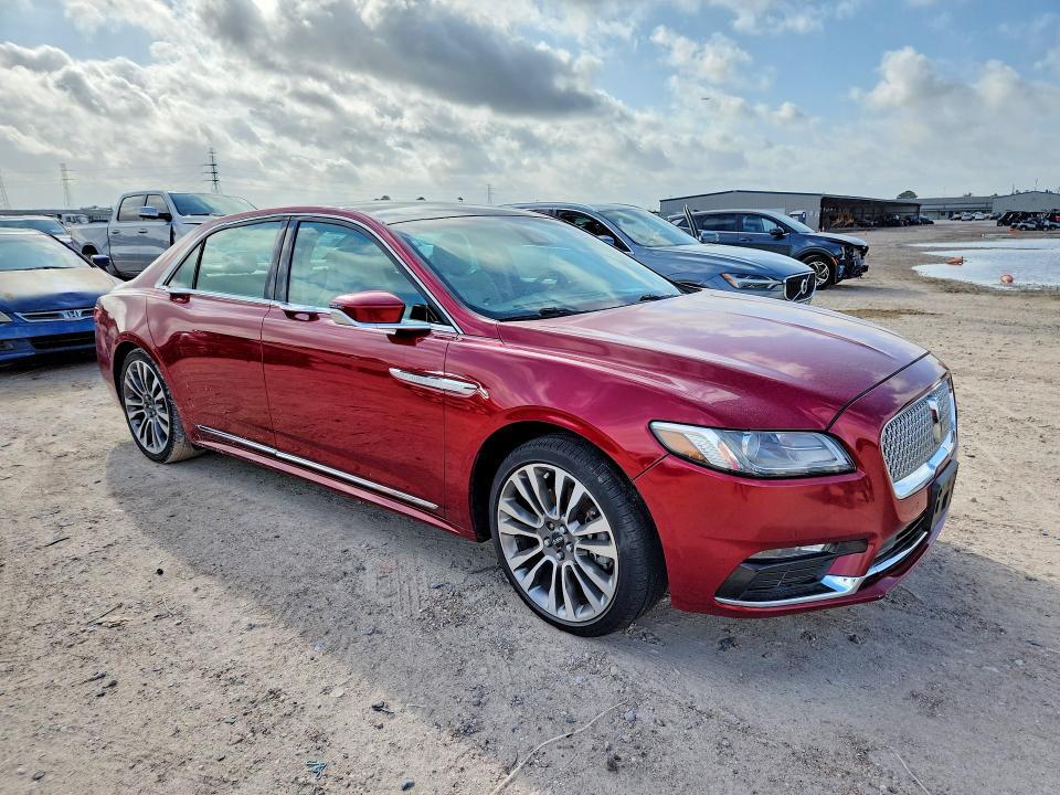 2017 Lincoln Continental Reserve