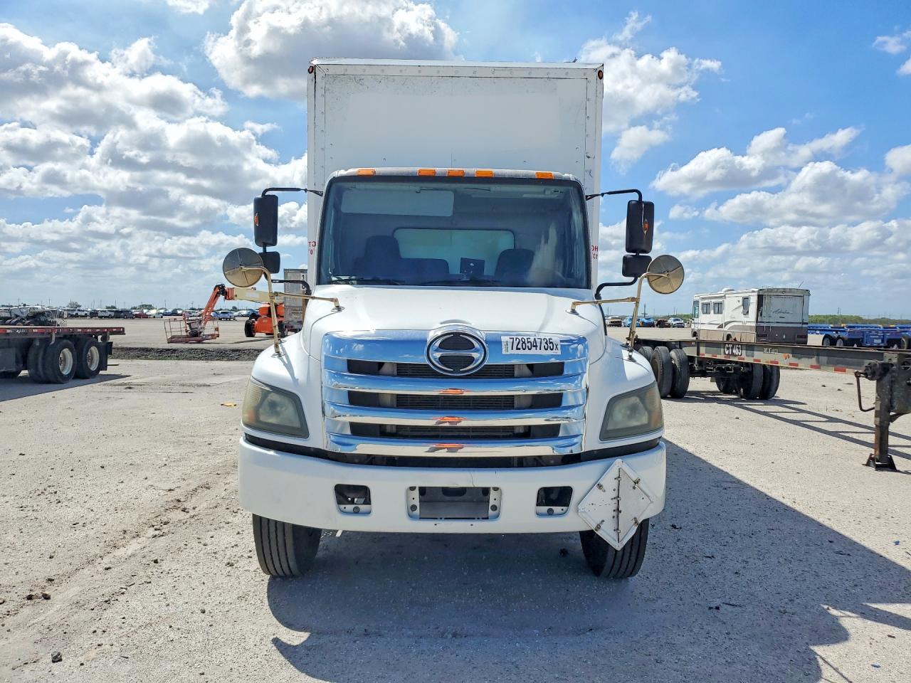 2016 Hino 258 268