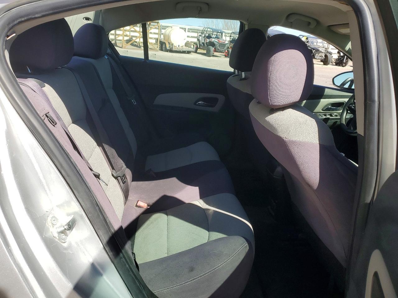 2013 Chevrolet Cruze ls