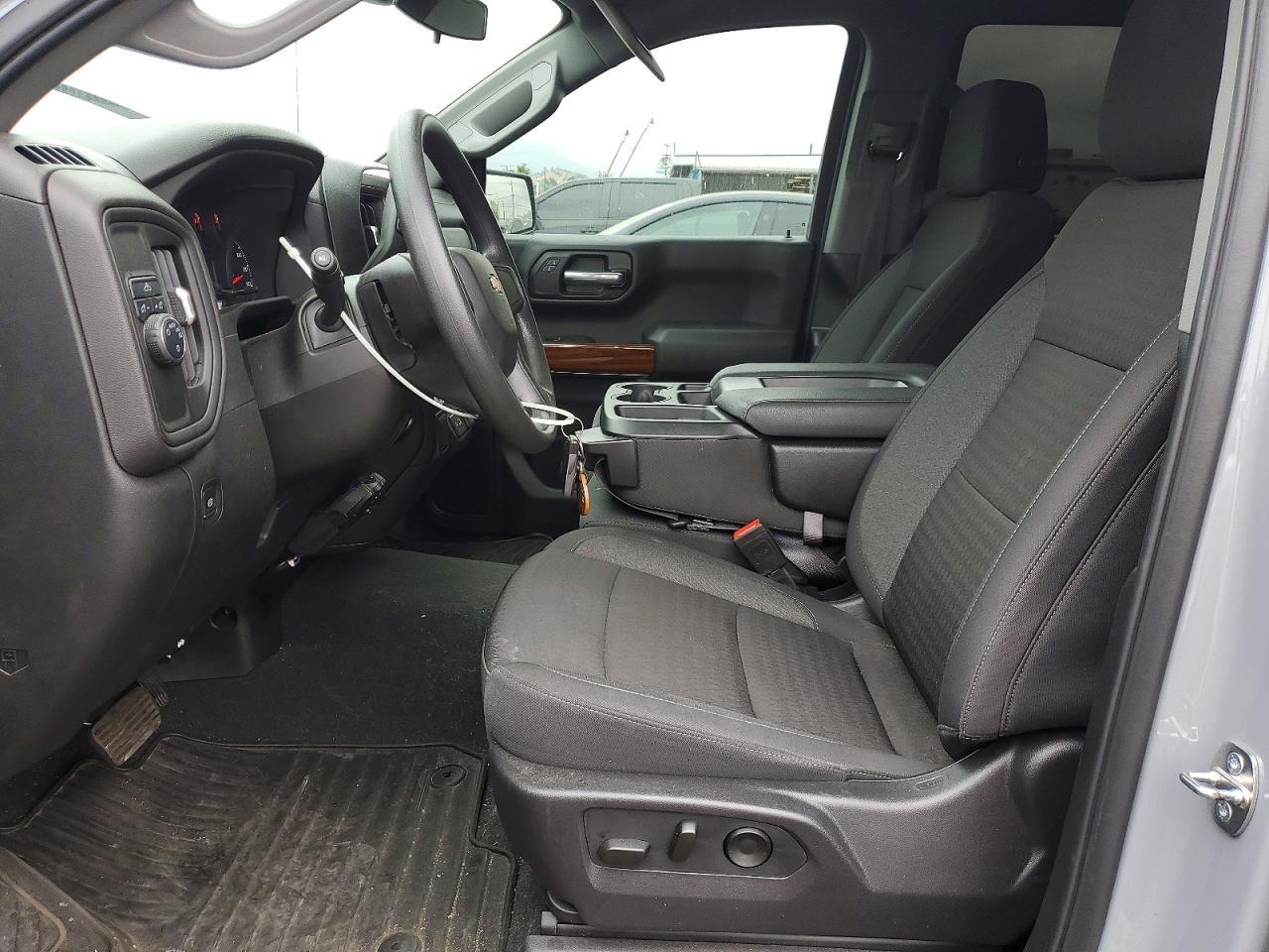 2024 Chevrolet Silverado C1500 Custom