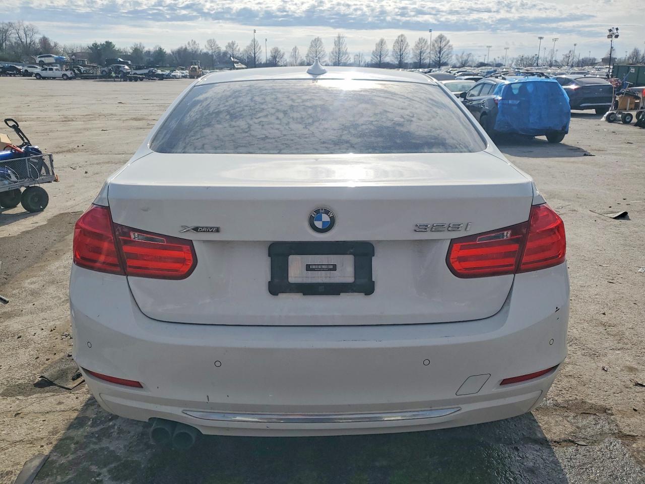 2013 BMW 328 xi Sulev