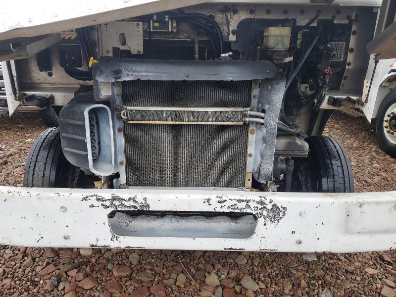 2014 Freigliner 2014 Freightliner MT55 Chassis Delivery Truck