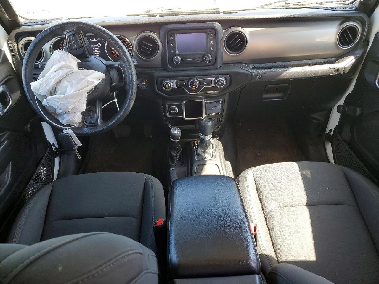 2021 Jeep Gladiator Sport
