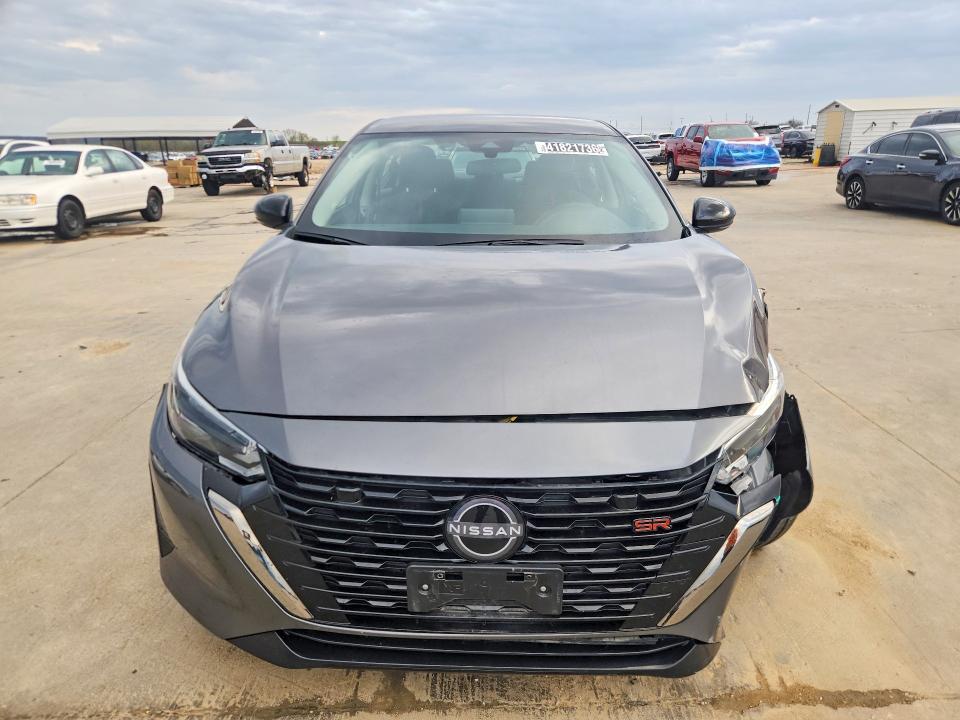 2025 Nissan Sentra sr