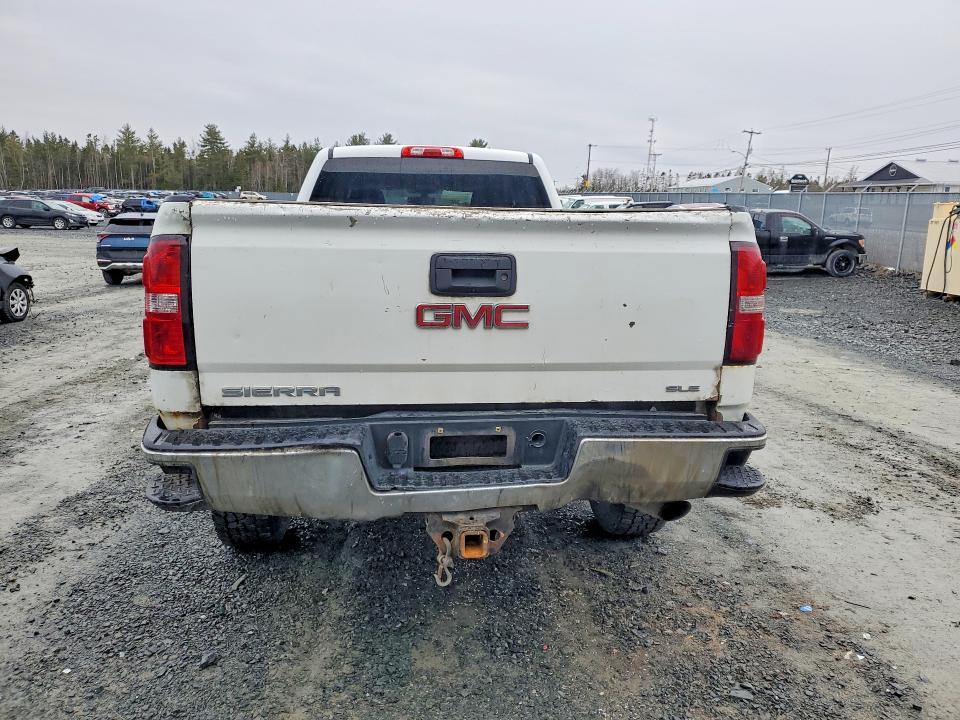 2015 GMC Sierra K2500 sle
