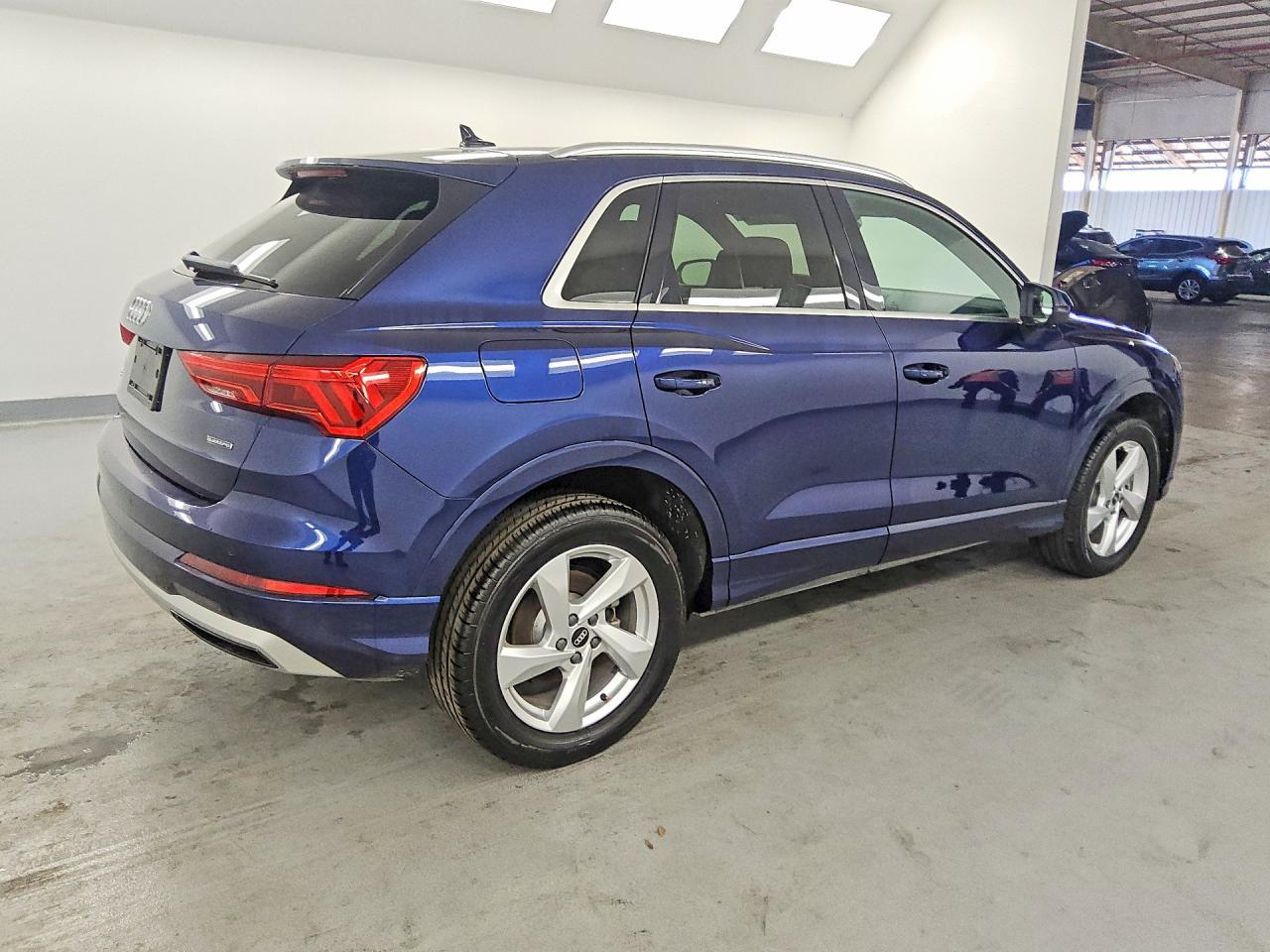 2021 Audi Q3 Premium 40