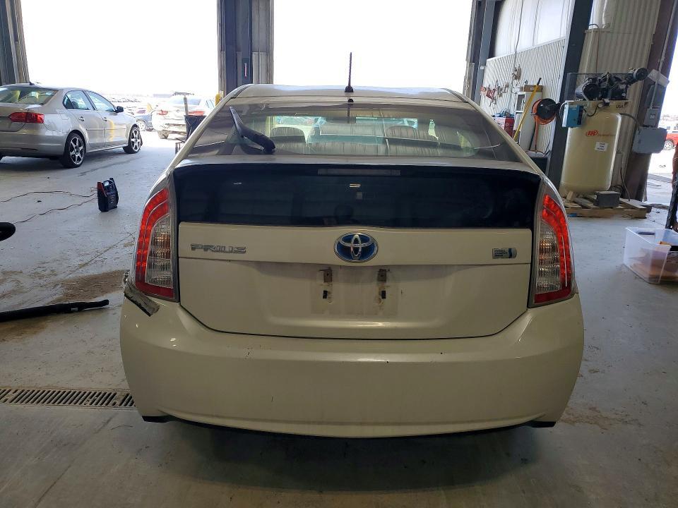 2014 Toyota Prius two