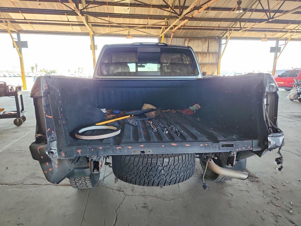2018 Nissan Titan S