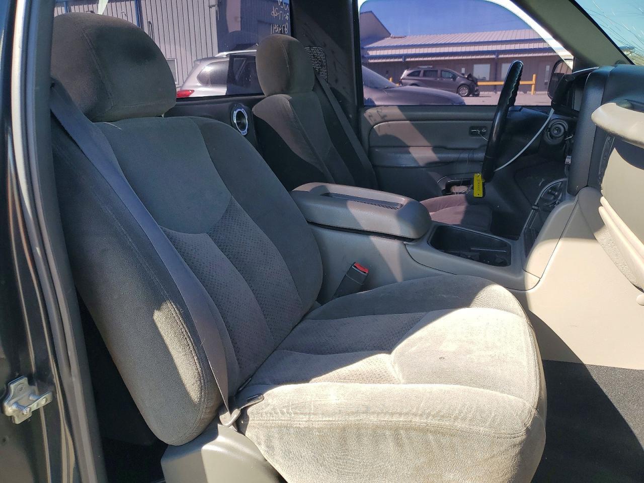 2004 Chevrolet Silverado C1500
